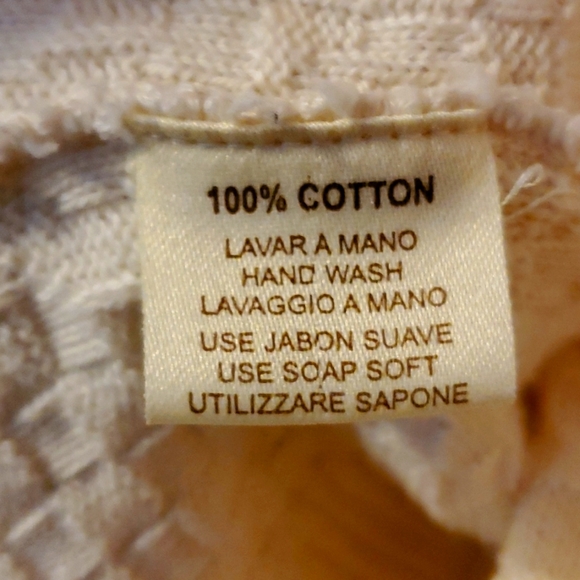 😍 Gorgeous Boutique Hand-knit Tank & Sweater Made in Peru - Picture 6 of 6